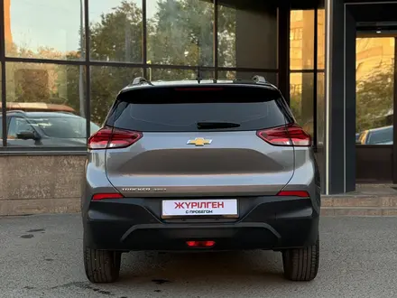 Chevrolet Tracker 2021 года за 8 390 000 тг. в Семей – фото 5