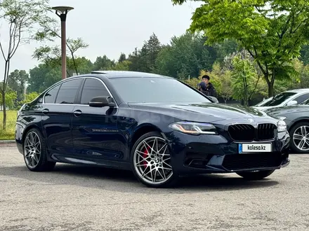 BMW 528 2015 года за 13 900 000 тг. в Алматы – фото 35