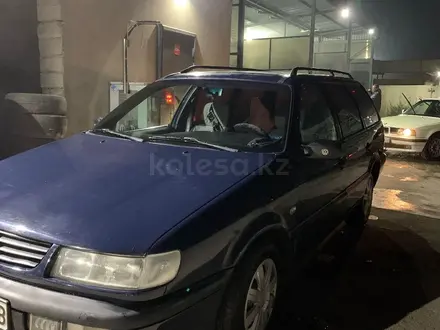 Volkswagen Passat 1995 года за 2 350 000 тг. в Тараз – фото 3