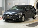 Hyundai i30 2023 года за 8 390 000 тг. в Алматы