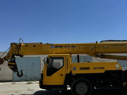 XCMG  QY25K 2008 года за 20 000 000 тг. в Актау – фото 4