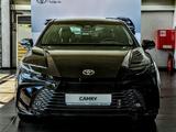 Toyota Camry Luxe 2025 года за 24 690 000 тг. в Усть-Каменогорск
