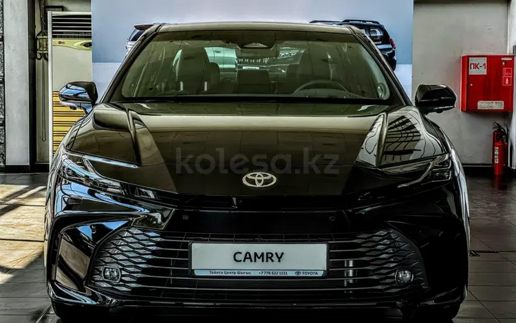 Toyota Camry Luxe 2025 года за 22 190 000 тг. в Усть-Каменогорск