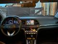 Hyundai Elantra 2020 года за 8 800 000 тг. в Астана – фото 11