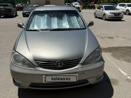 Toyota Camry 2005 года за 5 400 000 тг. в Актау – фото 4
