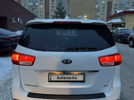 Kia Carnival 2015 года за 13 000 000 тг. в Астана – фото 5