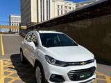 Chevrolet Tracker 2021 года за 6 500 000 тг. в Астана – фото 2