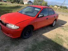 Mazda 323, 1997