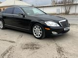 Mercedes-Benz S 500 2006 года за 8 500 000 тг. в Шымкент – фото 4