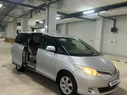 Toyota Estima 2010 года за 5 700 000 тг. в Астана – фото 2