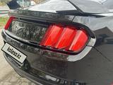 Ford Mustang 2015 годаүшін14 990 000 тг. в Семей – фото 5