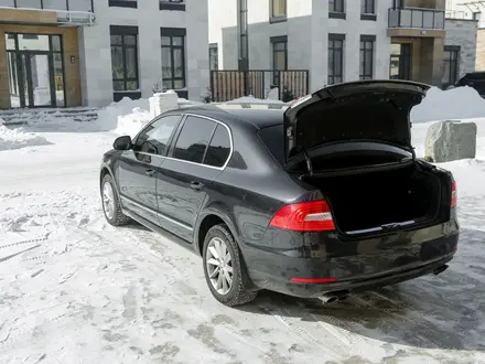 Skoda Superb 2013 года за 7 500 000 тг. в Астана – фото 9