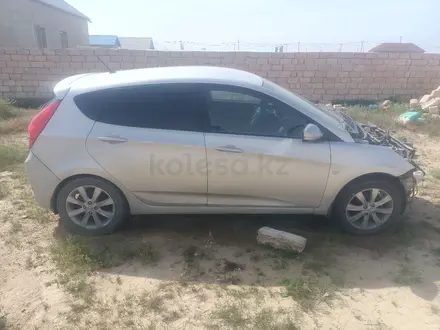 Hyundai Accent 2013 года за 3 500 000 тг. в Актау – фото 3