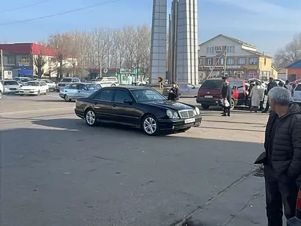 Mercedes-Benz E 230 1996 года за 1 600 000 тг. в Алматы – фото 2