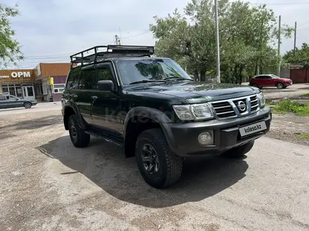 Nissan Patrol 1998 года за 5 700 000 тг. в Алматы