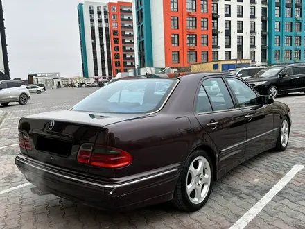 Mercedes-Benz E 55 AMG 2001 года за 6 300 000 тг. в Актау – фото 6