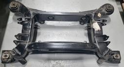 Подрамник задний Mercedes-Benz Cl-Class 2002 A2203503541 W215 за 46 854 тг. в Алматы – фото 3