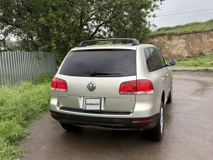 Volkswagen Touareg 2003 года за 3 400 000 тг. в Алматы – фото 5
