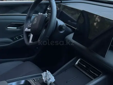BYD Qin L DM-i 2025 года за 9 690 000 тг. в Алматы – фото 11