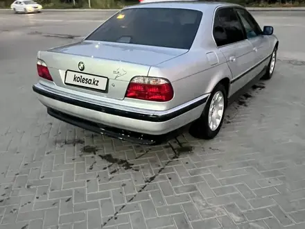 BMW 728 1998 года за 3 700 000 тг. в Алматы