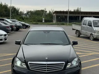 Mercedes-Benz C-Class, 2012