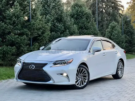 Lexus ES 350 2016 года за 17 500 000 тг. в Алматы – фото 2