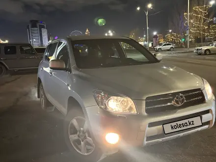Toyota RAV4 2008 года за 6 200 000 тг. в Астана