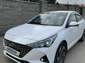 Hyundai Accent 2021 года за 8 600 000 тг. в Шымкент – фото 2