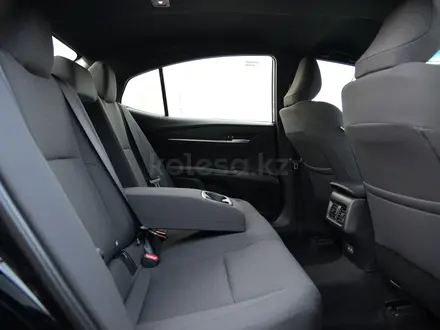 Toyota Camry Elegance 2026 года за 16 690 000 тг. в Шымкент – фото 7