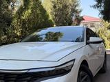Hyundai Elantra 2024 года за 9 200 000 тг. в Алматы – фото 2