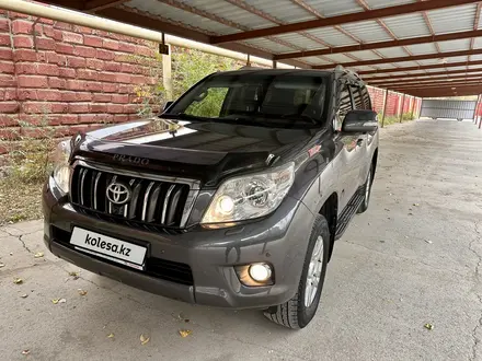 Toyota Land Cruiser Prado 2013 года за 16 300 000 тг. в Актобе – фото 3