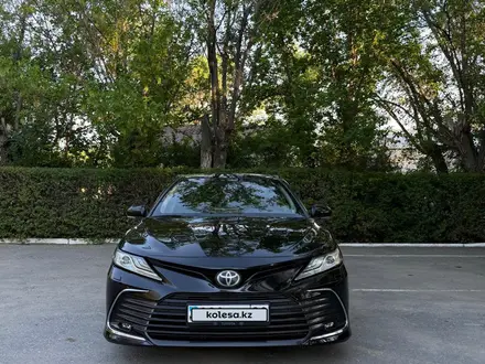 Toyota Camry 2021 года за 16 100 000 тг. в Астана – фото 3
