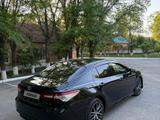 Toyota Camry 2021 годаүшін16 100 000 тг. в Астана – фото 5