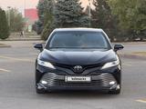 Toyota Camry 2020 года за 13 500 000 тг. в Алматы