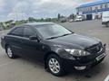 Toyota Camry 2005 года за 4 500 000 тг. в Уральск – фото 3