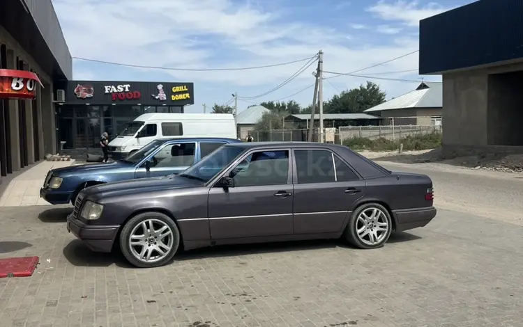 Mercedes-Benz E 280 1993 года за 2 600 000 тг. в Тараз