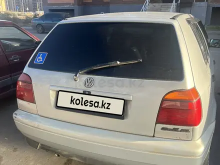 Volkswagen Golf 1996 года за 1 750 000 тг. в Кокшетау – фото 4