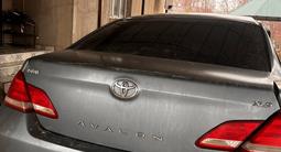 Toyota Avalon 2005 годаүшін2 300 000 тг. в Шымкент