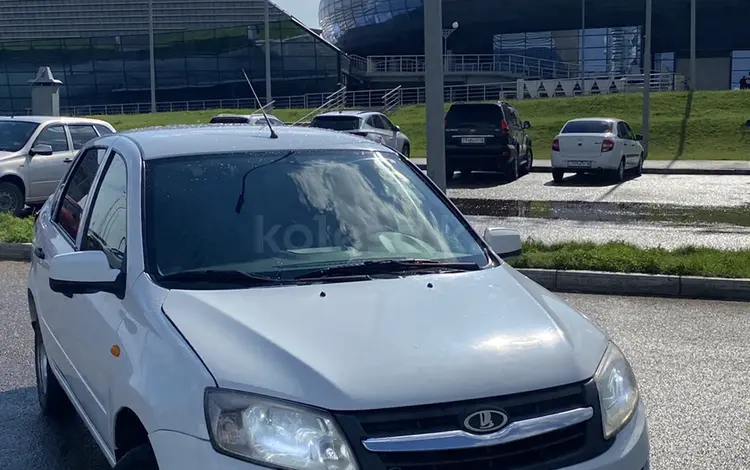 ВАЗ (Lada) Granta 2190 2013 годаүшін3 100 000 тг. в Семей