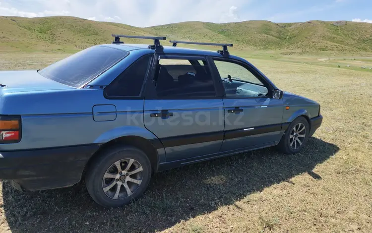 Volkswagen Passat 1991 годаүшін1 300 000 тг. в Караганда