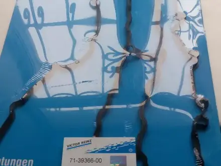 Прокладка крышки клапанов BMW за 7 900 тг. в Астана