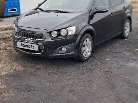 Chevrolet Aveo 2014 года за 3 500 000 тг. в Кокшетау – фото 3