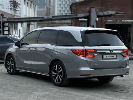 Honda Odyssey 2018 года за 16 200 000 тг. в Алматы – фото 4