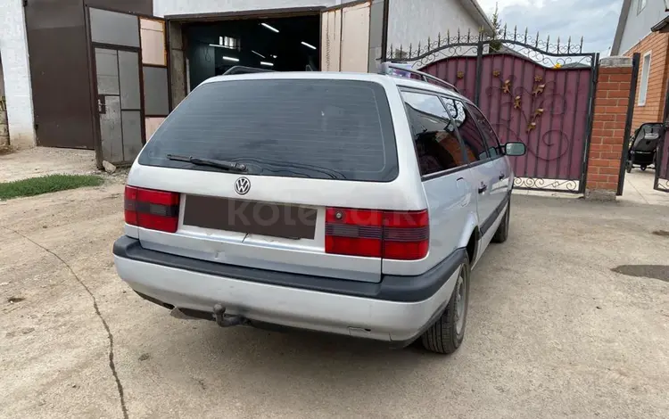 Volkswagen Passat 1995 годаүшін1 400 000 тг. в Астана