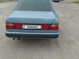 Mercedes-Benz E 230 1989 годаүшін900 000 тг. в Тараз – фото 4