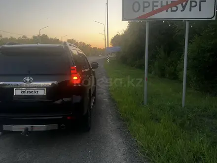 Toyota Land Cruiser Prado 2018 года за 21 000 000 тг. в Аксай – фото 5