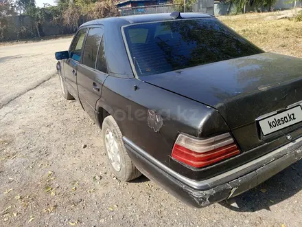 Mercedes-Benz E 230 1990 года за 1 250 000 тг. в Алматы – фото 5