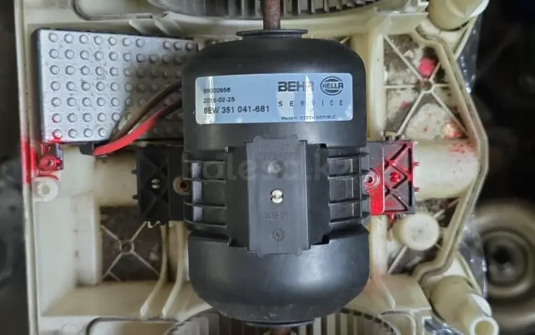 Моторчик печки w221 за 1 000 тг. в Алматы
