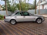 Mercedes-Benz C 180 1995 года за 1 850 000 тг. в Алматы – фото 4