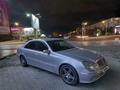 Mercedes-Benz E 320 2003 годаүшін4 500 000 тг. в Актау – фото 8